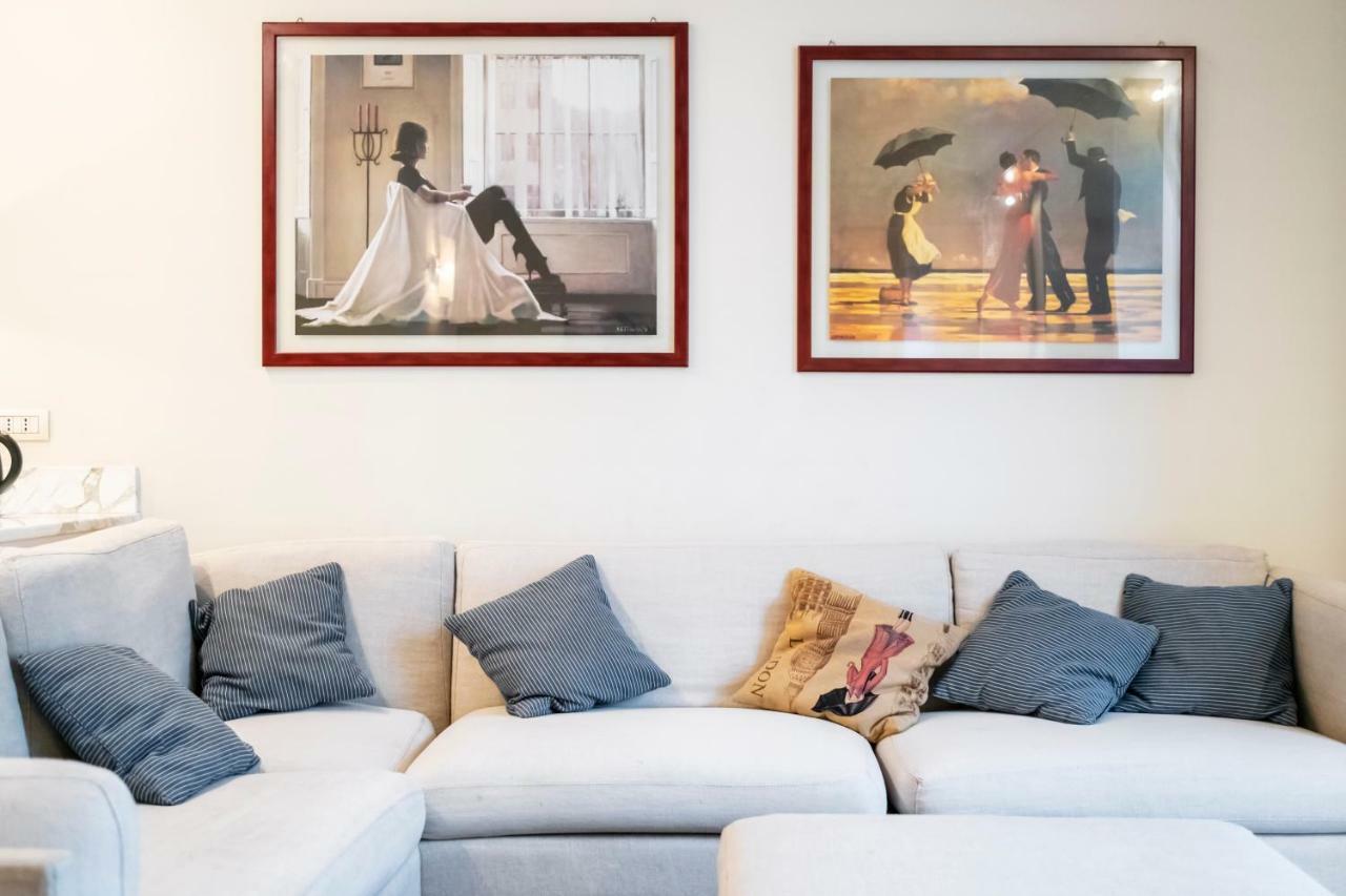 Santo Stefano Luxury Apartment Milán Exteriér fotografie